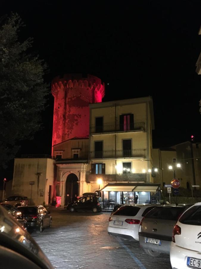 Casa Vacanze Torre Di Mola Формия Экстерьер фото